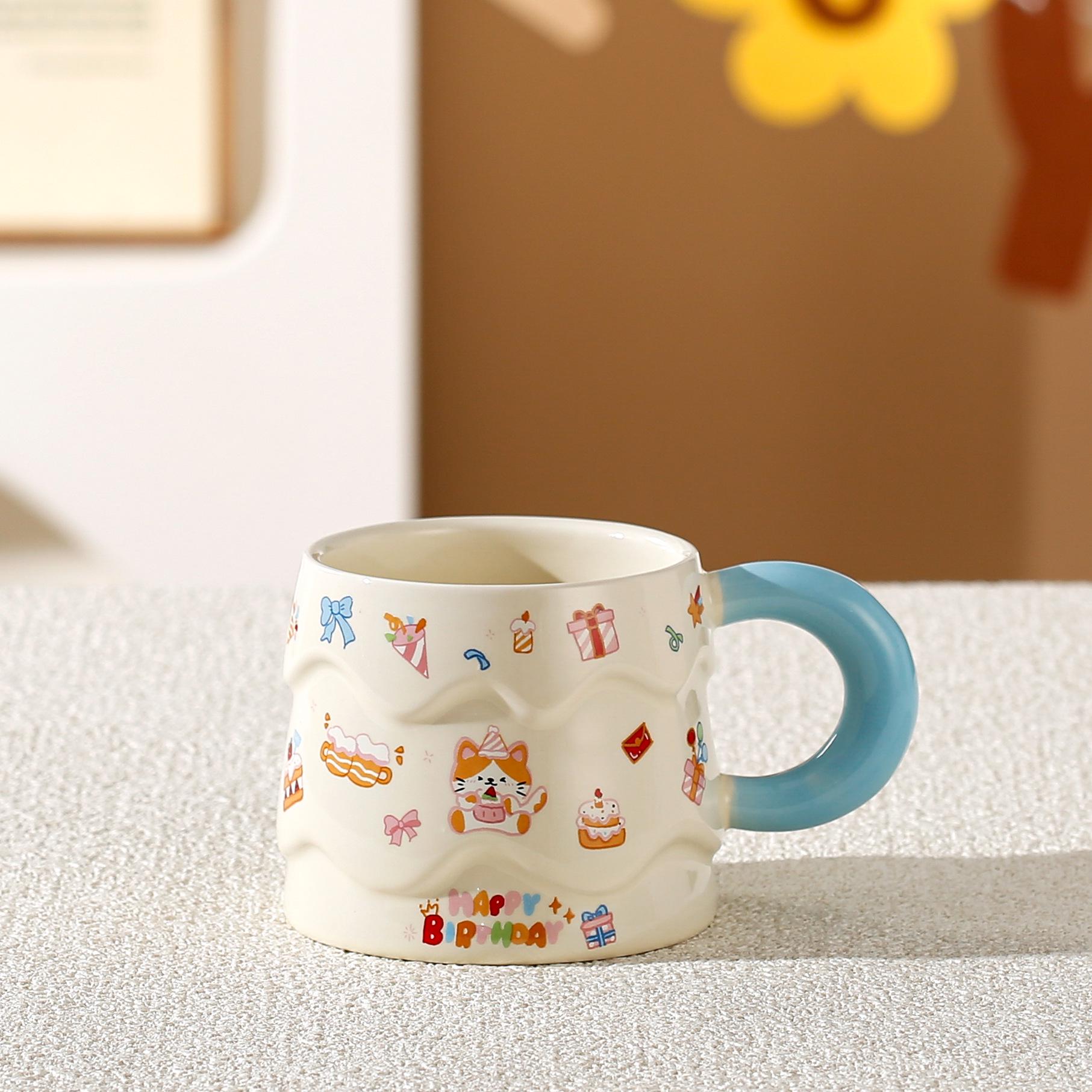 Ceramic Pet Cake Mug with Lid - Cute Cartoon Design for Home & Office Use, Coffee Cup in Gift Box. 350ML
Ceramic Pet Cake Mug with Lid - Cute Cartoon Design for Home & Office Use, Coffee Cup in Gift Box. 350ML