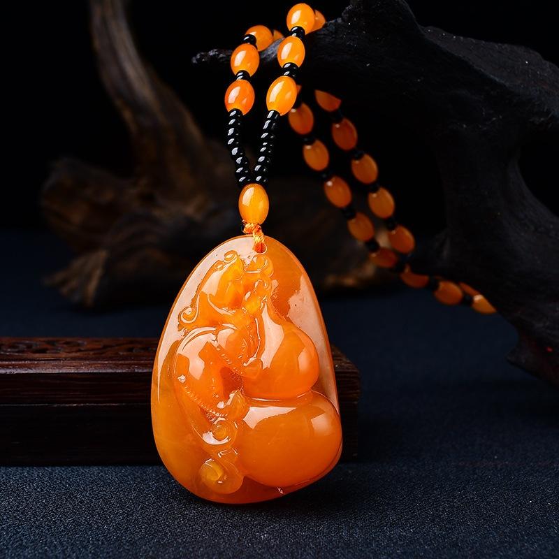 Yellow Beeswax Sweater Necklace Water Drop Flowers Gourd Leaves Amber Pendant Necklace Handicraft National Style Pendant
Yellow Beeswax Sweater Necklace Water Drop Flowers Gourd Leaves Amber Pendant Necklace Handicraft National Style Pendant