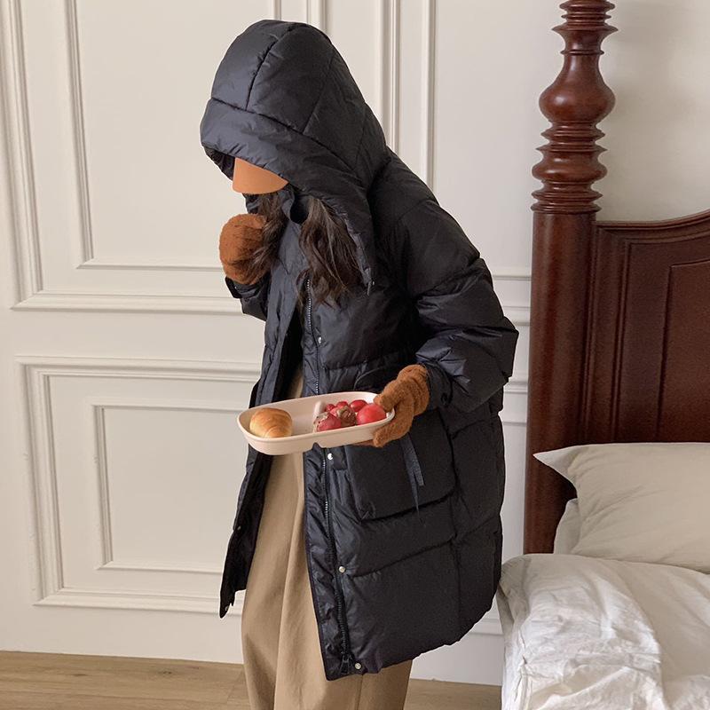 Hooded long down jacket women s 2025 winter new fashion thickened warm over the knee small jacket tide M чорний
Hooded long down jacket women s 2025 winter new fashion thickened warm over the knee small jacket tide M чорний