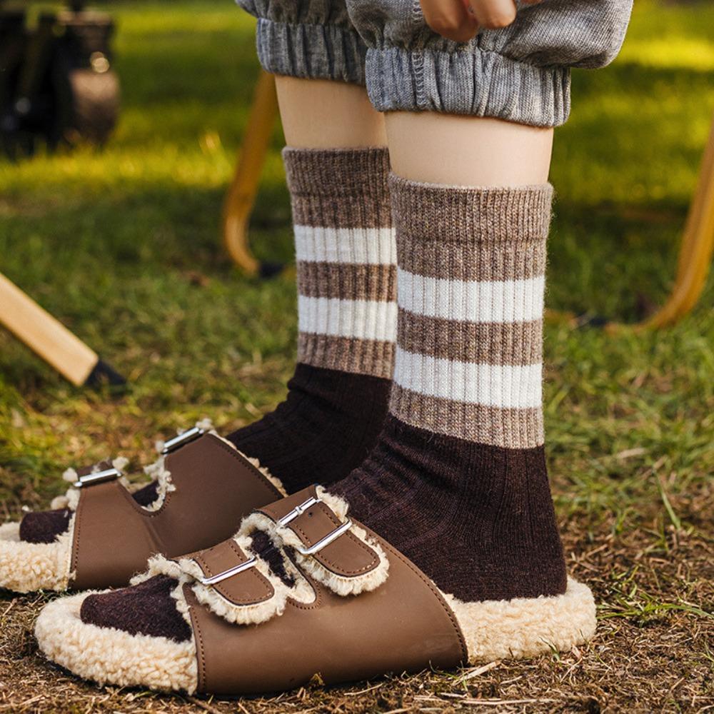 Thick Streetwear Girls Wool Socks Korean Style Socks Middle Tube Hosiery College Style Hosiery
Thick Streetwear Girls Wool Socks Korean Style Socks Middle Tube Hosiery College Style Hosiery