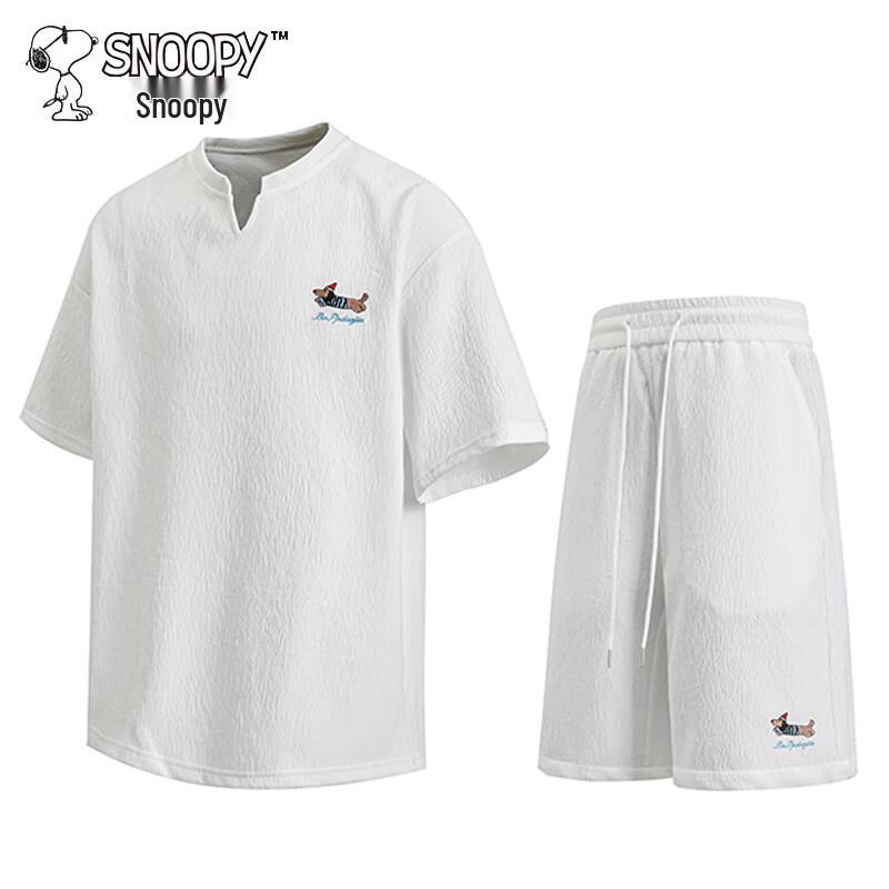 Snoopy Men s V-Neck Embroidered Dachshund T-Shirt & Shorts Set 2XL
Snoopy Men s V-Neck Embroidered Dachshund T-Shirt & Shorts Set 2XL