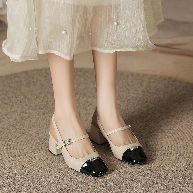 Yuexinwang leather flat for Huizhou women s shoes heels bag head Muller shoes outer wear summer new rear empty sandals women 35 абрикосовый
Yuexinwang leather flat for Huizhou women s shoes heels bag head Muller shoes outer wear summer new rear empty sandals women 35 абрикосовый