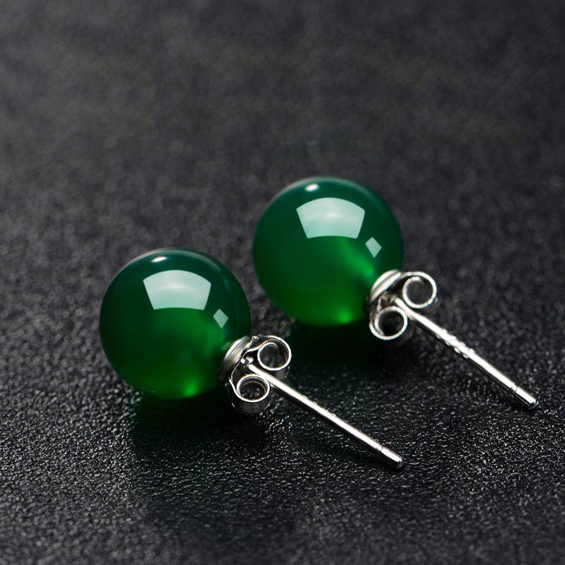 Chic Korean Fashion Green Chalcedony & Red Agate Crystal Stud Earrings - Perfect Birthday Gift for Women
Chic Korean Fashion Green Chalcedony & Red Agate Crystal Stud Earrings - Perfect Birthday Gift for Women