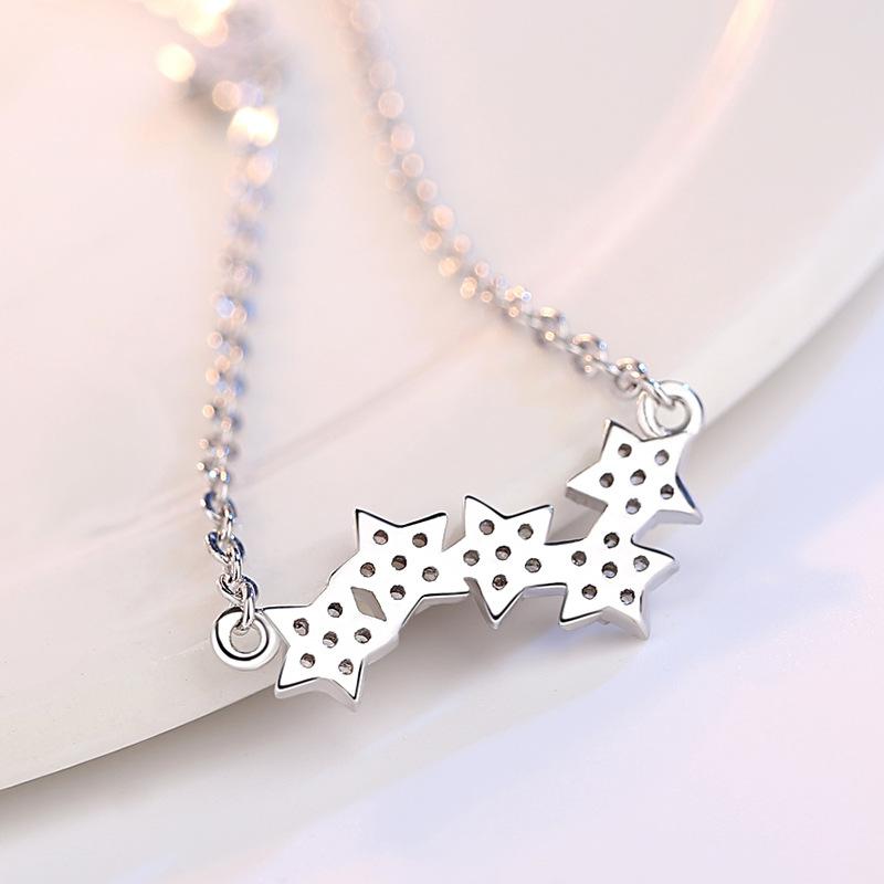 S925 Серебряное ожерелье Подвеска с подвеской в виде звезды любви Сияющее ожерелье Ожерелье с пятиконечной звездой 
S925 Серебряное ожерелье Подвеска с подвеской в виде звезды любви Сияющее ожерелье Ожерелье с пятиконечной звездой