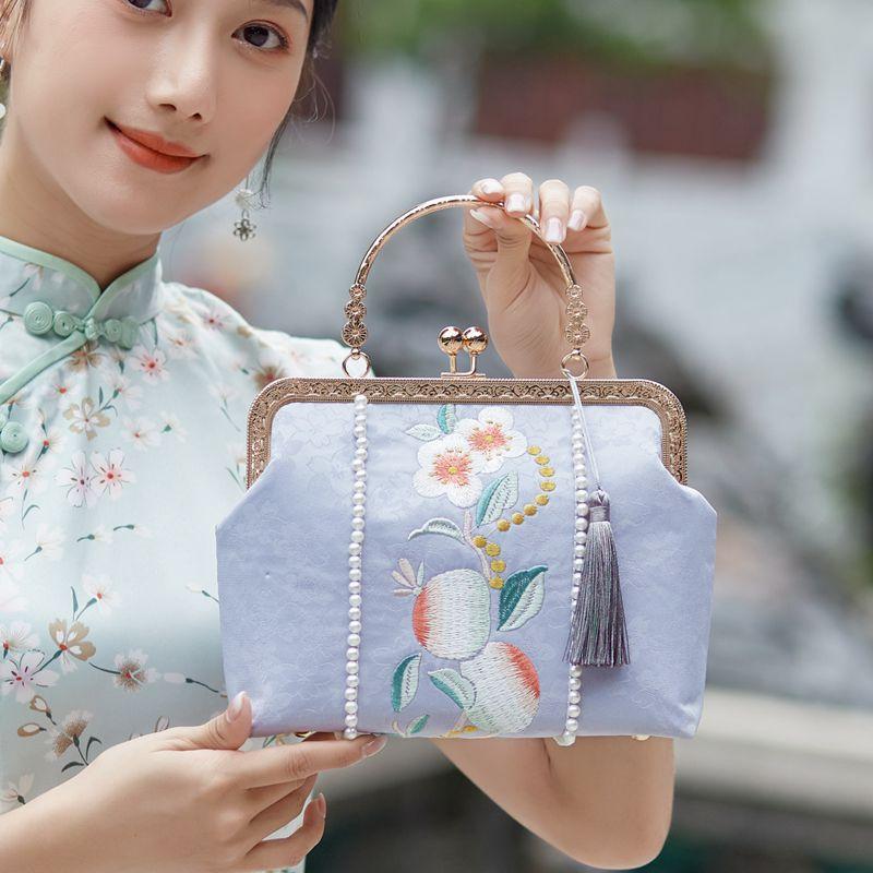 Johnature Ретро Cheongsam Сумка Китай Стиль Вышивка Античные женщины Сумочка Универсальная Леди Маленькие сумки на плечо
Johnature Ретро Cheongsam Сумка Китай Стиль Вышивка Античные женщины Сумочка Универсальная Леди Маленькие сумки на плечо