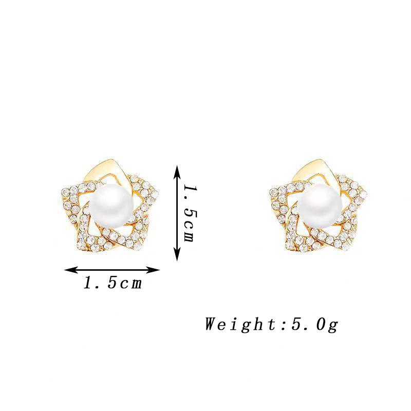 Серьги-пусеты в виде цветка с лепестками с вырезами для женщин, металлические, со стразами, мини-серьги с имитацией циркона, для вечеринки, милые, сладкие, маленькие, с цирконом
Серьги-пусеты в виде цветка с лепестками с вырезами для женщин, металлические, со стразами, мини-серьги с имитацией циркона, для вечеринки, милые, сладкие, маленькие, с цирконом