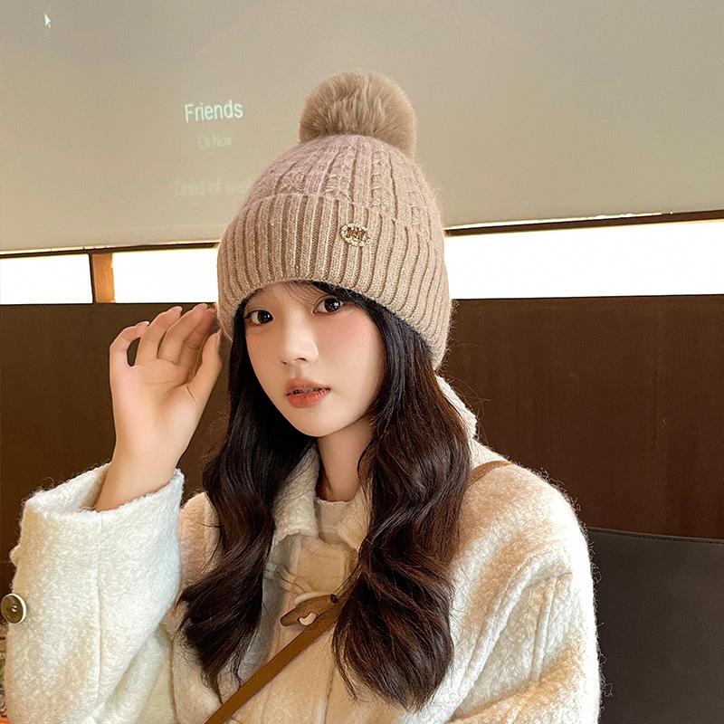 Женская зимняя шапка-бини с помпоном, теплая уличная лыжная шапка для снега, вязаная шапка-бини для женщин One size верблюд