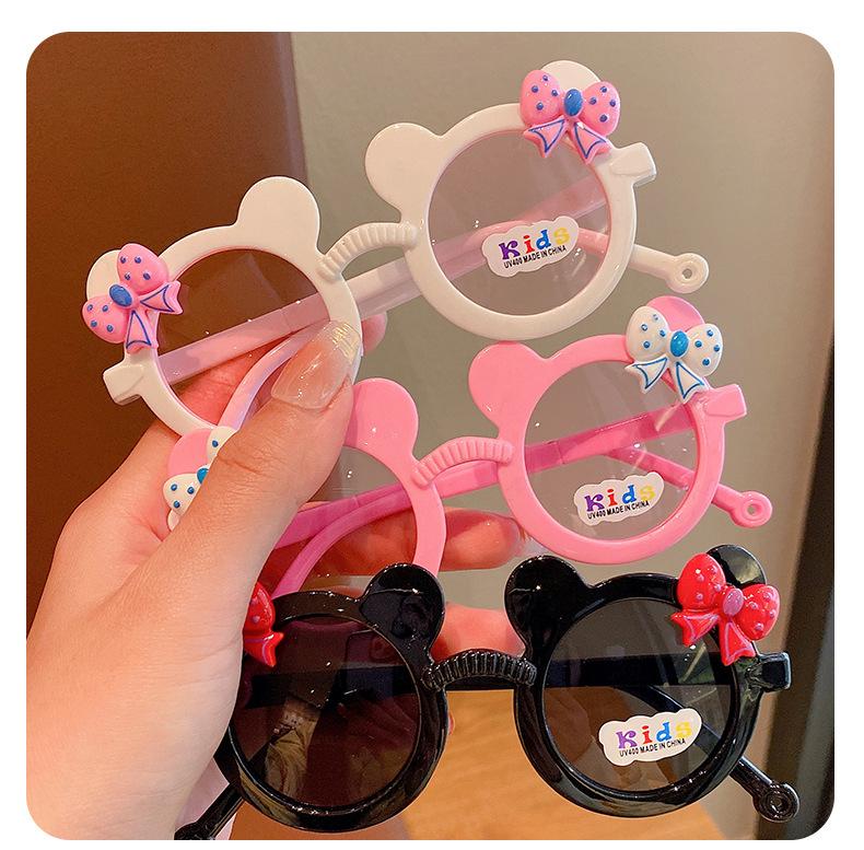 Fashion Polarized Children Sunglasses Boy Girl Cartoon UV400 Glasses Cute Personality Bow Bear Eyeglass Eyewear Bag Outdoor Hike Travel
Fashion Polarized Children Sunglasses Boy Girl Cartoon UV400 Glasses Cute Personality Bow Bear Eyeglass Eyewear Bag Outdoor Hike Travel