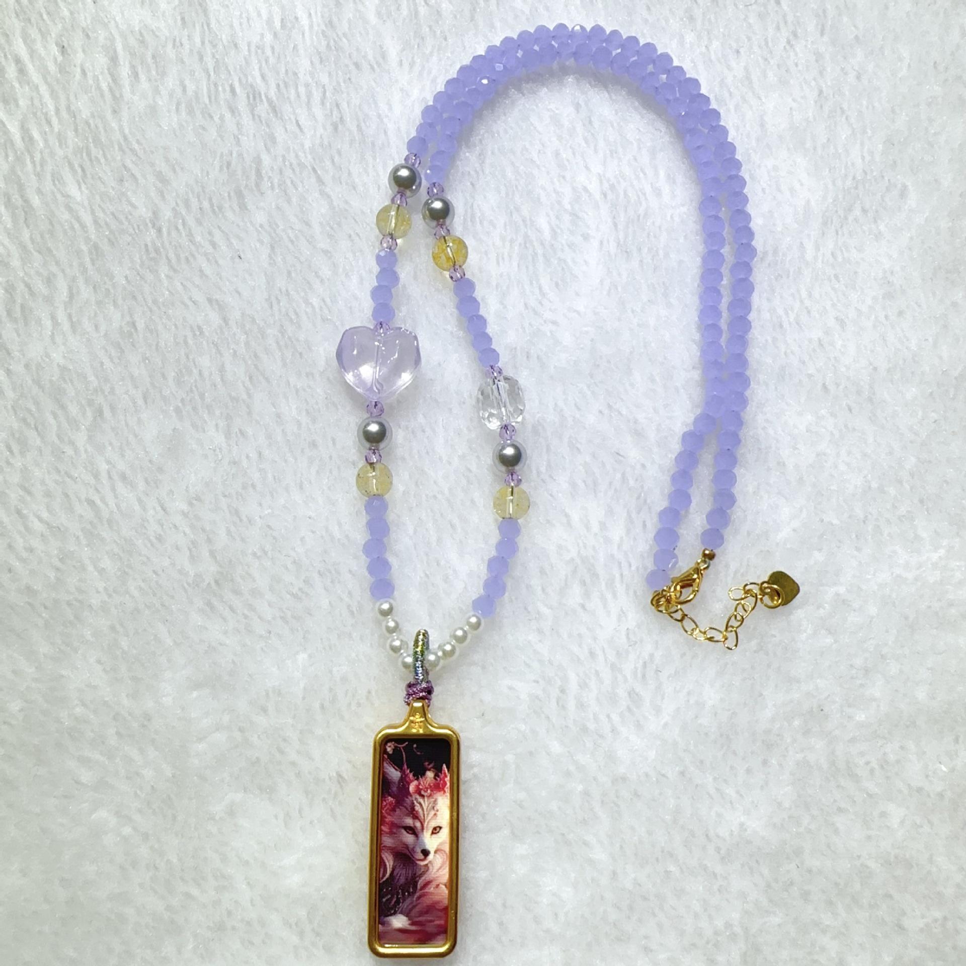 Nine-Tailed Fox Thangka Pendant with Hand-Knotted Rope and Artificial Crystal Clavicle Chain
Nine-Tailed Fox Thangka Pendant with Hand-Knotted Rope and Artificial Crystal Clavicle Chain