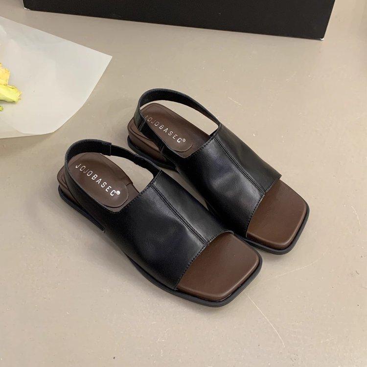 Flat bottom one-word sandals women s outer wear in the summer of 2025 new simple high-end French retro open-toed sandals 35
Flat bottom one-word sandals women s outer wear in the summer of 2025 new simple high-end French retro open-toed sandals 35
