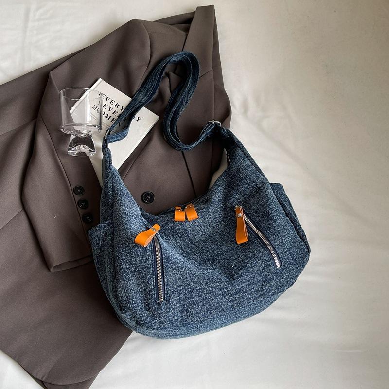 Холщовая сумка большой вместимости женская 2025 осень простая повседневная сумка-мессенджер в форме пельменя модная сумка-тоут на плечо для студентки темно-синий
Холщовая сумка большой вместимости женская 2025 осень простая повседневная сумка-мессенджер в форме пельменя модная сумка-тоут на плечо для студентки темно-синий