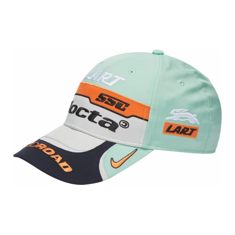 Nike X Nocta L Art Drx Hat Casual FQ3667-308 S/M зелёный
Nike X Nocta L Art Drx Hat Casual FQ3667-308 S/M зелёный
