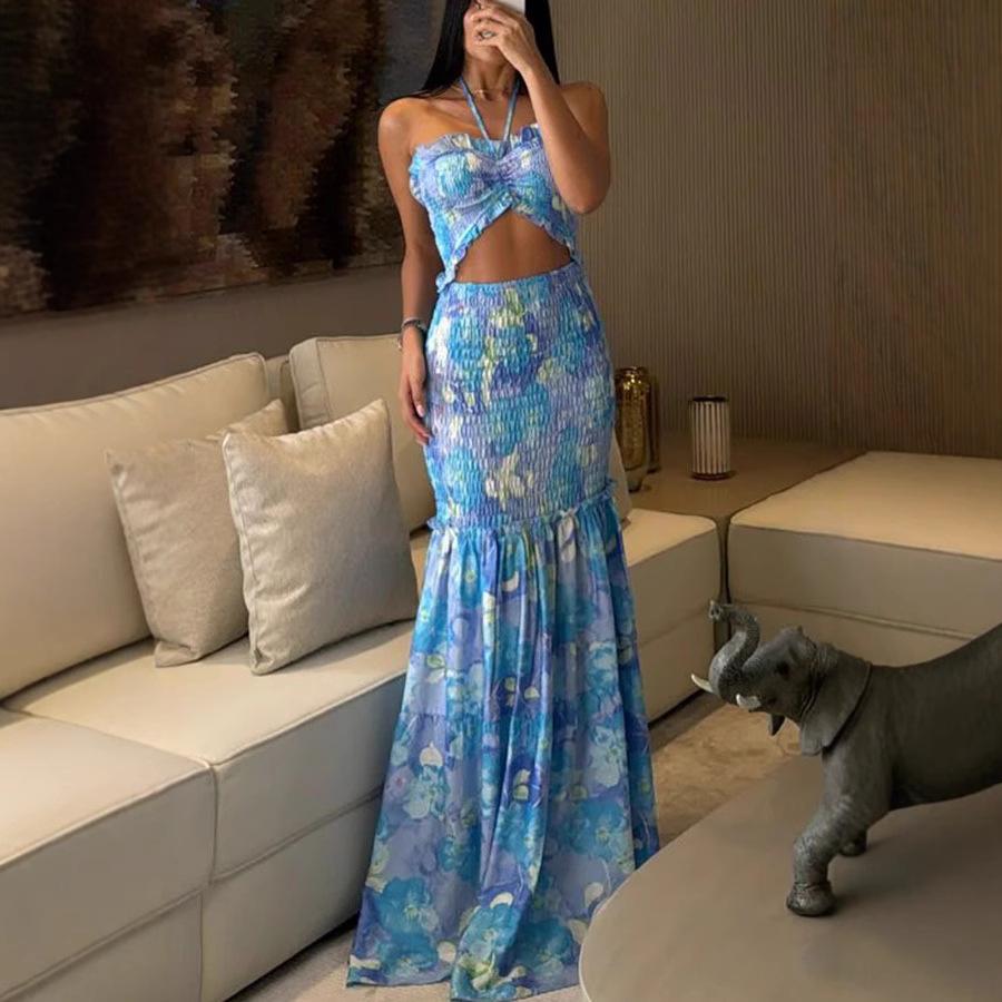 Crop Top and Mermaid dress with Floral and Tropical Leaf Print XL
Crop Top and Mermaid dress with Floral and Tropical Leaf Print XL