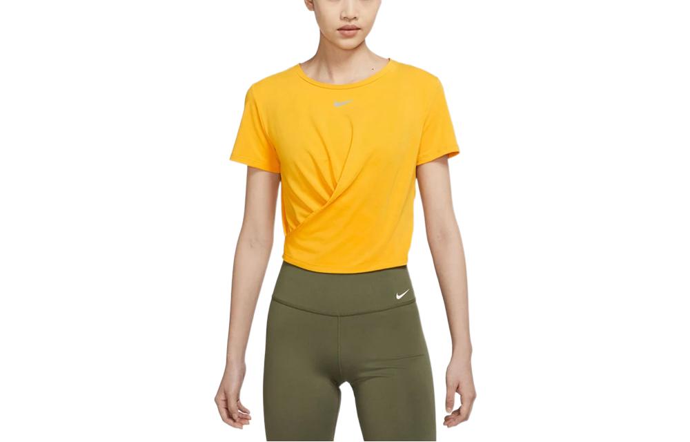 Nike Dri Fit T Shirts Women s Yellow Crew Neck Moderate Straight Fit DD4922-752 M
Nike Dri Fit T Shirts Women s Yellow Crew Neck Moderate Straight Fit DD4922-752 M