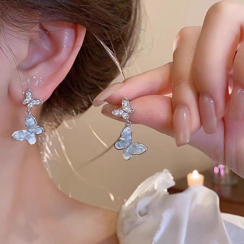 Высококачественные серьги с жемчугом для женщин — 2025 г., модные, элегантные, универсальный стиль
Высококачественные серьги с жемчугом для женщин — 2025 г., модные, элегантные, универсальный стиль