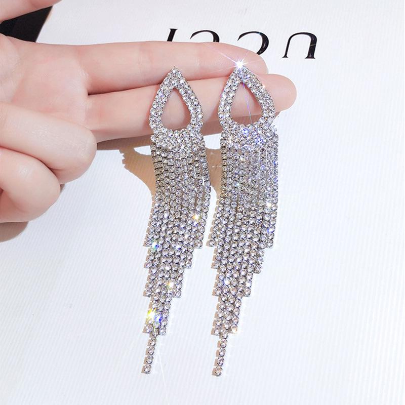 S925 Silver Teardrop Diamond Tassel Dangle Earrings - Korean Fashion, Celebrity Style for Women
S925 Silver Teardrop Diamond Tassel Dangle Earrings - Korean Fashion, Celebrity Style for Women