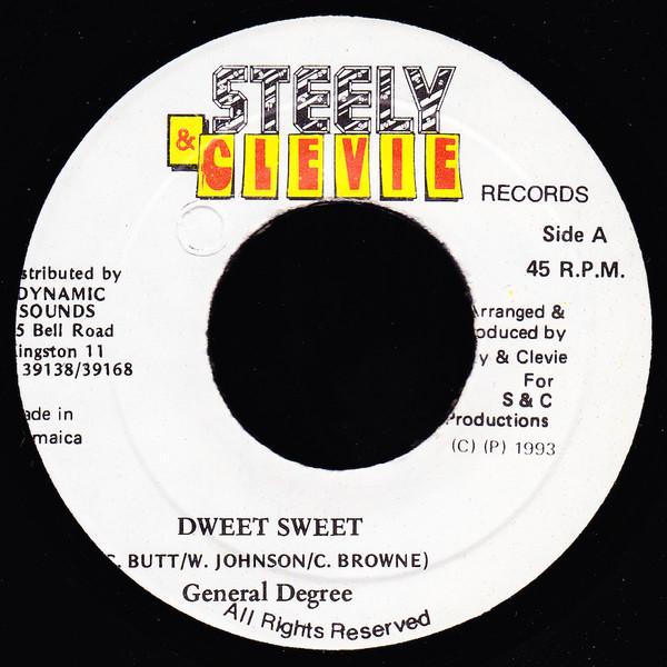 7-дюймовая пластинка GENERAL DEGREE - Dweet Sweet NONE Steely & Clevie 1993 Ямайка Регги, Ска и Даб Б/У
7-дюймовая пластинка GENERAL DEGREE - Dweet Sweet NONE Steely & Clevie 1993 Ямайка Регги, Ска и Даб Б/У