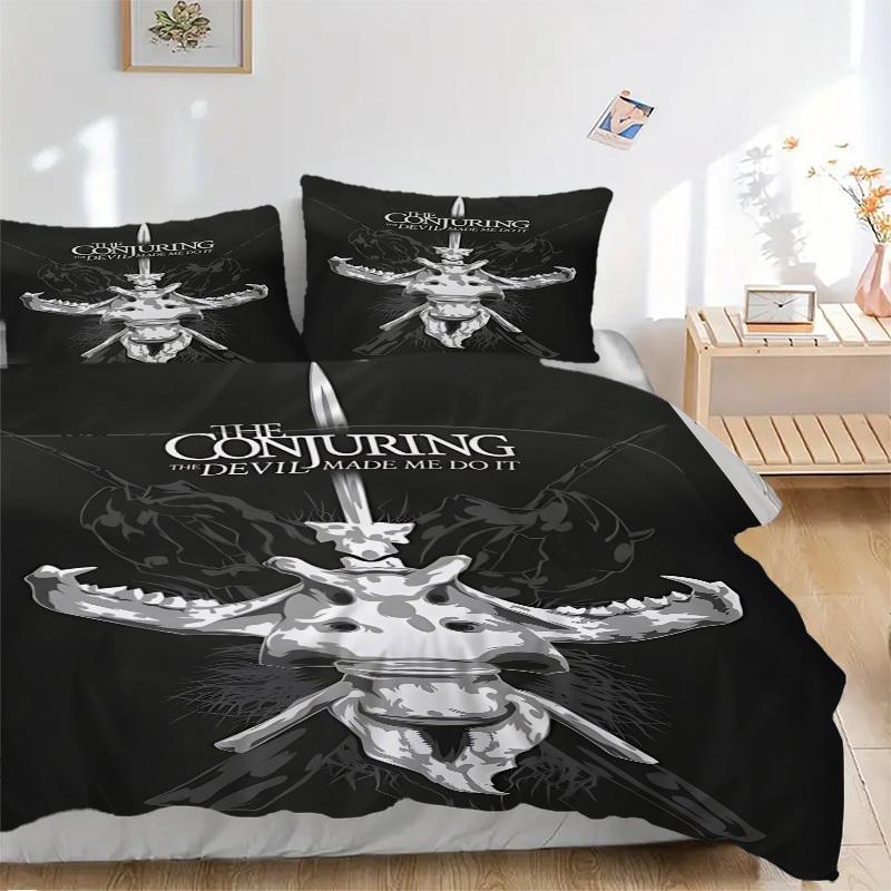 3pcs The Conjuring Universe Duvet Cover Set (1 Duvet Cover + 2 Pillowcases, No Core) - Comfortable, And Breathable Bedroom Decoration yy251104085 135x200cm
3pcs The Conjuring Universe Duvet Cover Set (1 Duvet Cover + 2 Pillowcases, No Core) - Comfortable, And Breathable Bedroom Decoration yy251104085 135x200cm