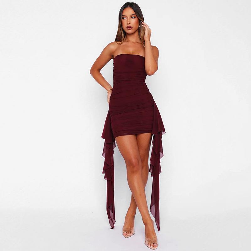 New fashionable and sexy European and American style sexy tube top short skirt elegant streamer pleated backless hip wrap dress L чорний
New fashionable and sexy European and American style sexy tube top short skirt elegant streamer pleated backless hip wrap dress L чорний