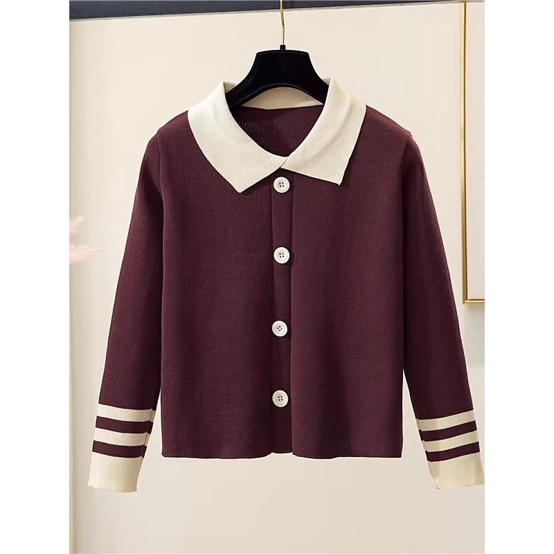 Новая осенняя коллекция, включающая облегающий женский трикотажный свитер с длинными рукавами, воротничком-стойкой и коротким топом. one size
Новая осенняя коллекция, включающая облегающий женский трикотажный свитер с длинными рукавами, воротничком-стойкой и коротким топом. one size