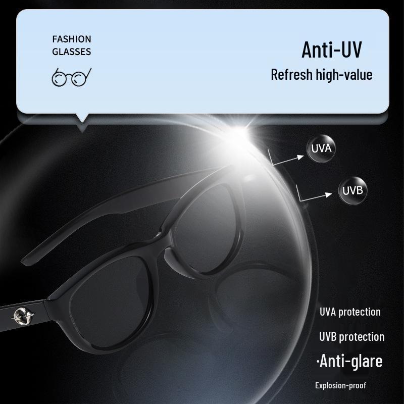 Unisex Oval Sunglasses: European & American Style, Fashionable Small Frame, UV Protection, Perfect for Driving.
Unisex Oval Sunglasses: European & American Style, Fashionable Small Frame, UV Protection, Perfect for Driving.
