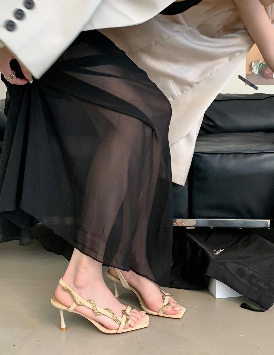 European and American diamond belt gemstone women s high heel square head thin heel women s shoes fashionable and elegant sexy sandals 39 абрикосовый
European and American diamond belt gemstone women s high heel square head thin heel women s shoes fashionable and elegant sexy sandals 39 абрикосовый