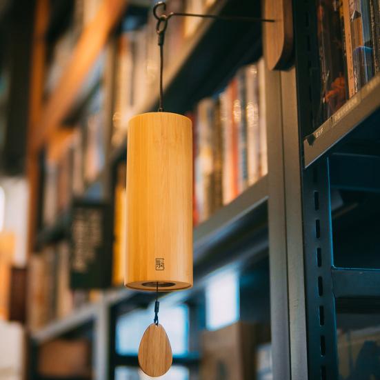 1 комплект винтажных глянцевых мелодичных колокольчиков Профессиональный бамбуковый колокольчик с маятниками для дома
1 комплект винтажных глянцевых мелодичных колокольчиков Профессиональный бамбуковый колокольчик с маятниками для дома