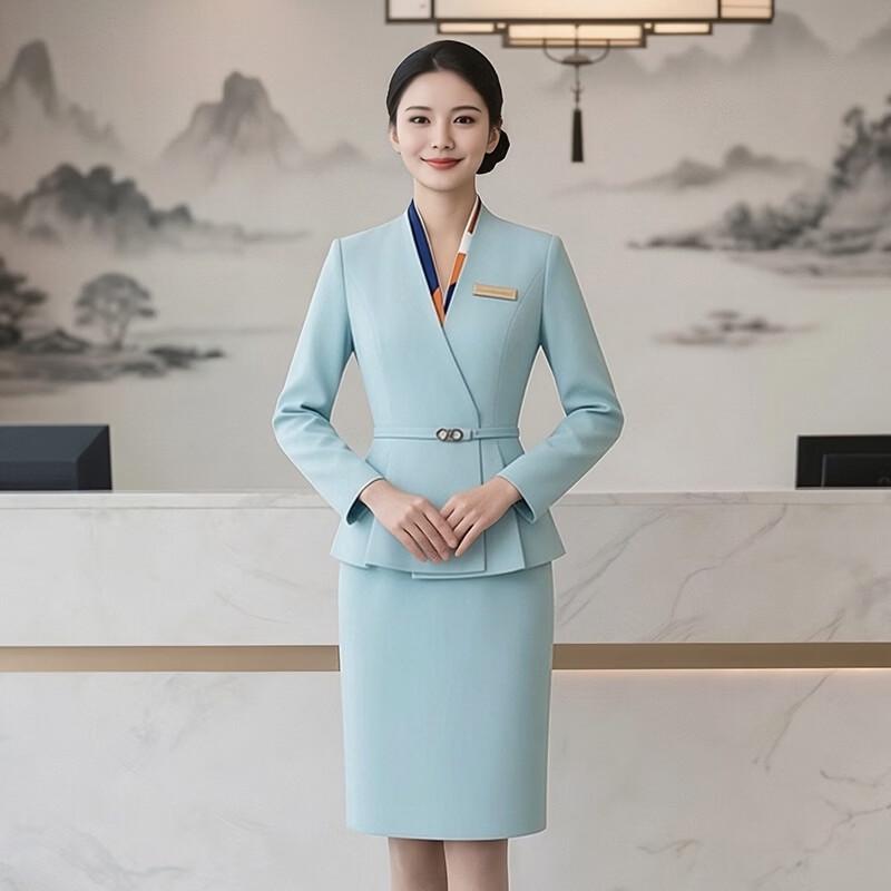 Women s Professional Suit Set S
Women s Professional Suit Set S