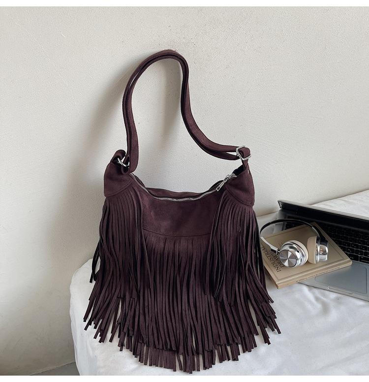 Популярные в этом году сумки, новые бахромчатые сумки большой вместимости, олений велюр, однотонные, персонализированный зарубежный стиль, сумка-тоут через плечо кофейный