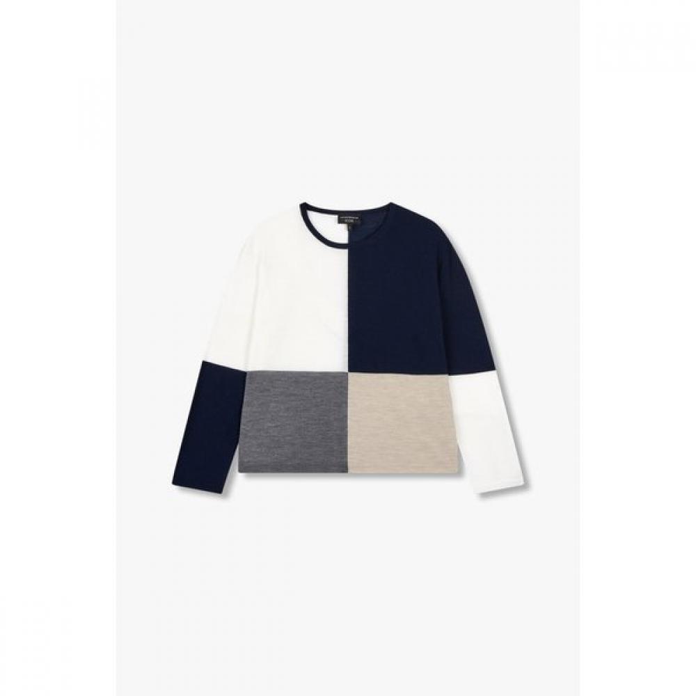 Emporio Armani Women S Color Block Side Slit Knit A525128514 L
Emporio Armani Women S Color Block Side Slit Knit A525128514 L