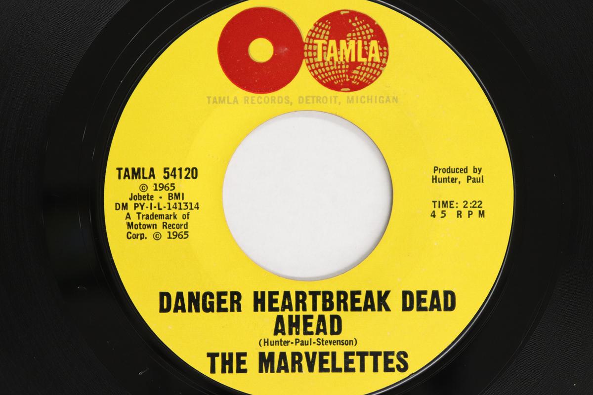 7-дюймовая пластинка MARVELETTES - Danger Heartbreak Dead Ahead TAMLA54120 TAMLA 1965 США Соул/Фанк Б/У
7-дюймовая пластинка MARVELETTES - Danger Heartbreak Dead Ahead TAMLA54120 TAMLA 1965 США Соул/Фанк Б/У