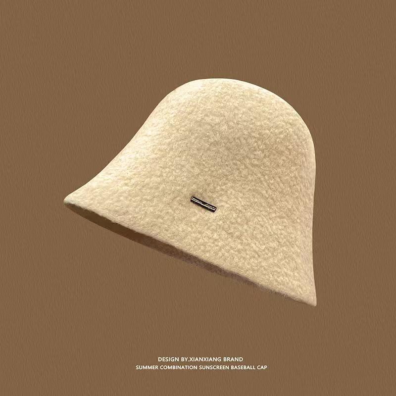 Женская шерстяная шляпа-клош: Британский стиль, теплая мода для осени и зимы One Size
Женская шерстяная шляпа-клош: Британский стиль, теплая мода для осени и зимы One Size