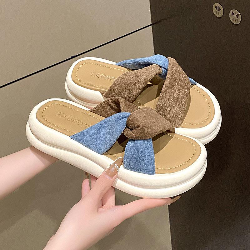 Модні жіночі нові однослівні пляжні сандалі преміум крос-платформа круті шльопанці жіночі літні інтернет-знаменитості 40 синій
Модні жіночі нові однослівні пляжні сандалі преміум крос-платформа круті шльопанці жіночі літні інтернет-знаменитості 40 синій