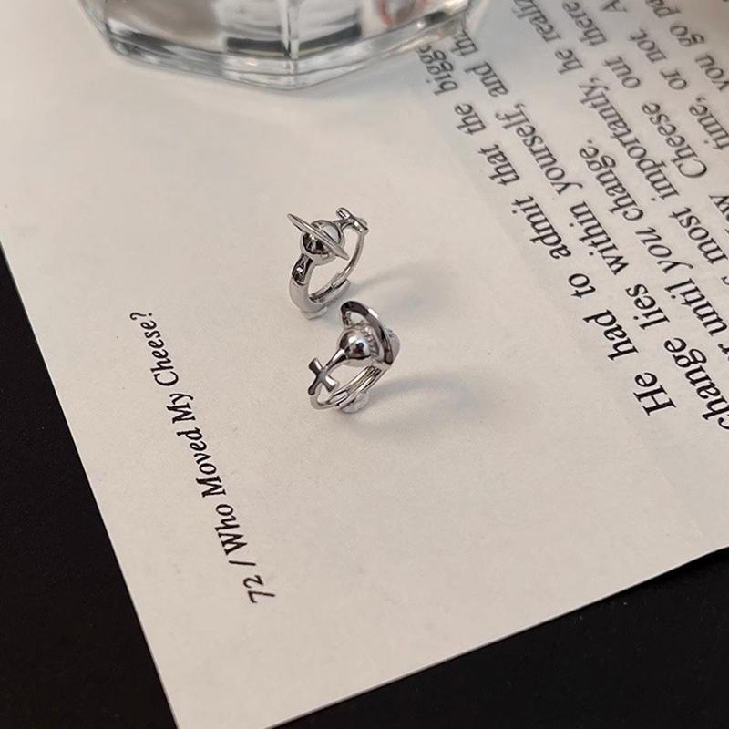 1 пара сережек-гвоздиков в виде креста, космической планеты, Сатурна, ретро-сережек с пряжкой 1Pair
1 пара сережек-гвоздиков в виде креста, космической планеты, Сатурна, ретро-сережек с пряжкой 1Pair