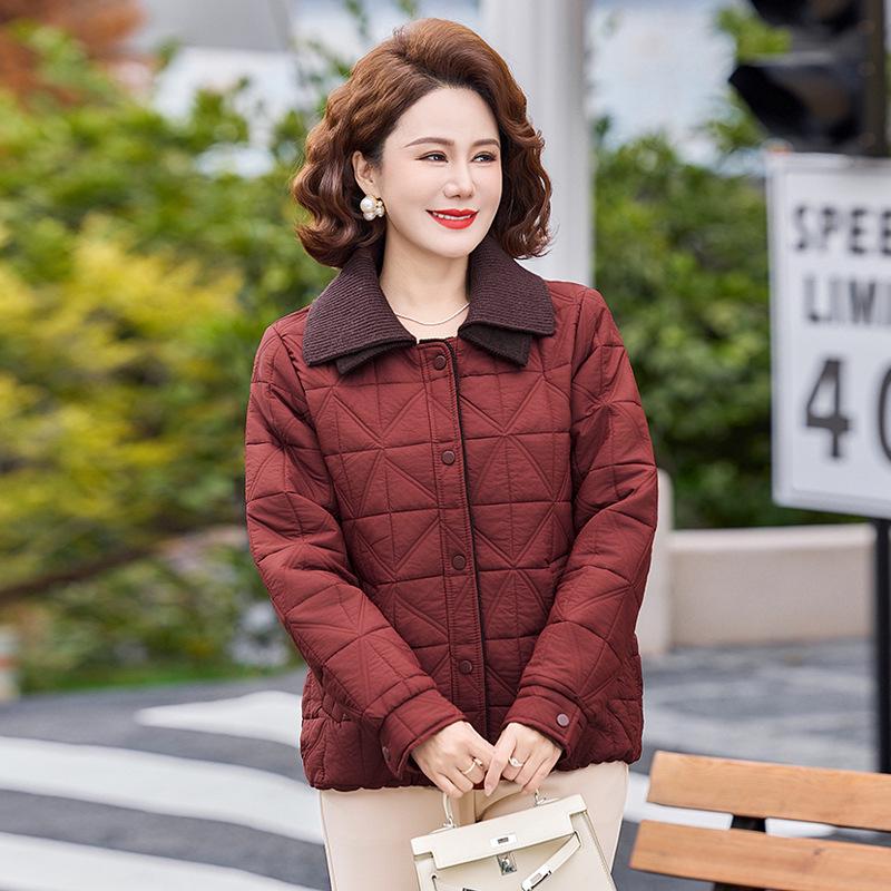 Stylish Spring Lapel Jacket for Middle-Aged and Elderly Women, 40-60, Plus Size, Lightweight, Loose Fit 3XL (125-140 jin)
Stylish Spring Lapel Jacket for Middle-Aged and Elderly Women, 40-60, Plus Size, Lightweight, Loose Fit 3XL (125-140 jin)