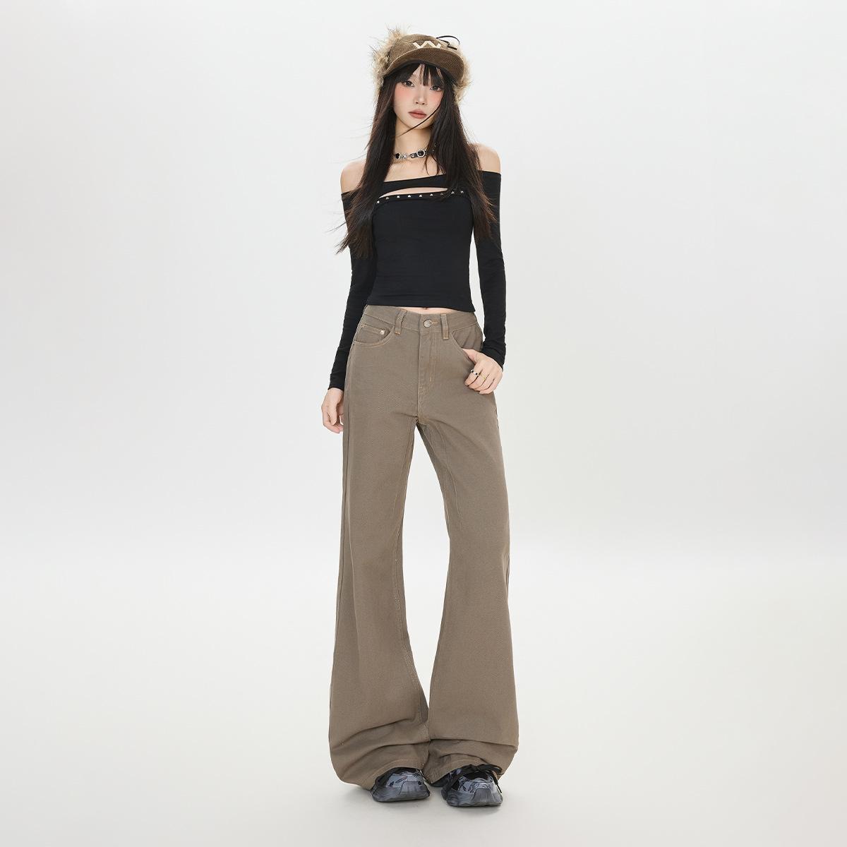 Женские джинсы клеш с высокой посадкой, не облегающие, с широкими штанинами - Осенний новый дизайн Small
Женские джинсы клеш с высокой посадкой, не облегающие, с широкими штанинами - Осенний новый дизайн Small