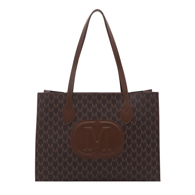 Bag women s new trendy shoulder bag alphabet handheld underarm bag bags
Bag women s new trendy shoulder bag alphabet handheld underarm bag bags