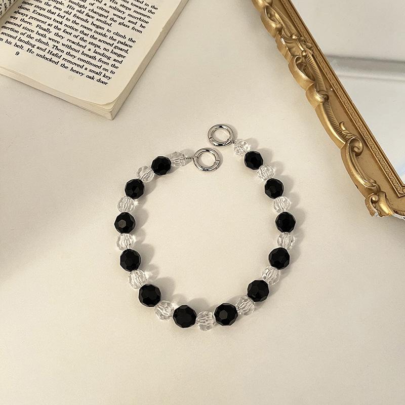 New INS wind crystal beaded anti-lost portable diagonal span hand carry fashion chain mobile phone chain
New INS wind crystal beaded anti-lost portable diagonal span hand carry fashion chain mobile phone chain
