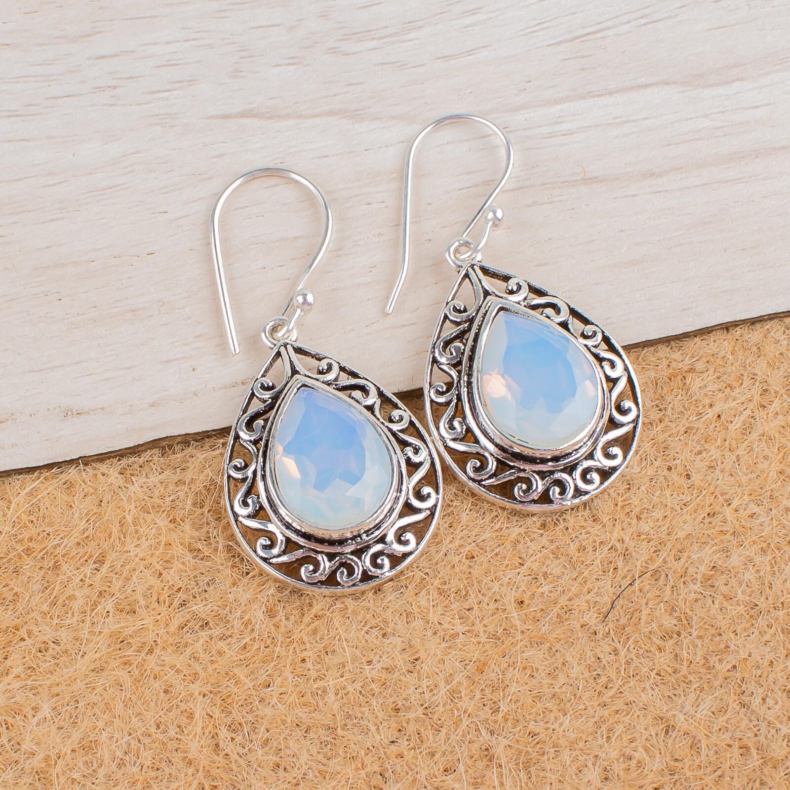 Milky Opal Gemstone 925 Sterling Silver Jewelry Handmade Stylish Earrings 1.72 CE-4-15
Milky Opal Gemstone 925 Sterling Silver Jewelry Handmade Stylish Earrings 1.72 CE-4-15