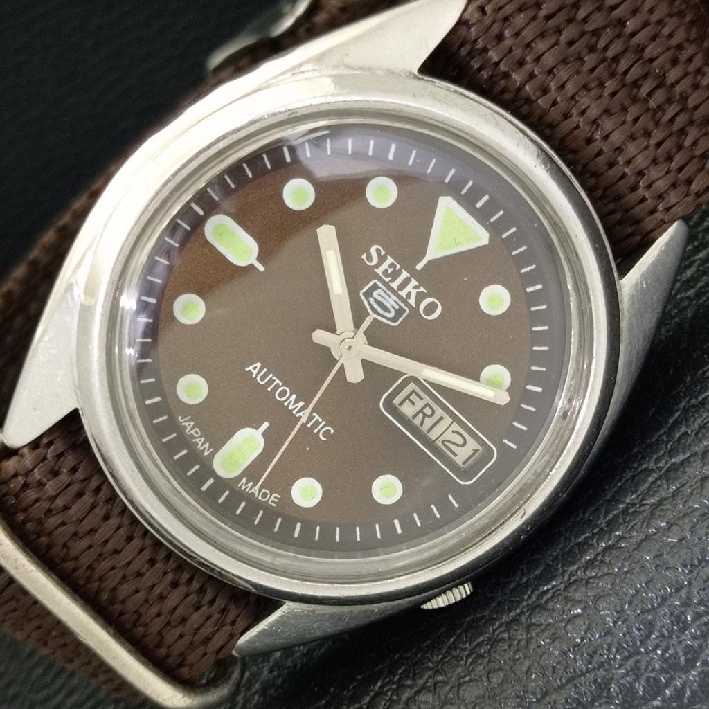 Б/У винтажные мужские часы SEIKO 5 AUTOMATIC 7009A из Японии с коричневым циферблатом a434271-2 R120-a434271
Б/У винтажные мужские часы SEIKO 5 AUTOMATIC 7009A из Японии с коричневым циферблатом a434271-2 R120-a434271
