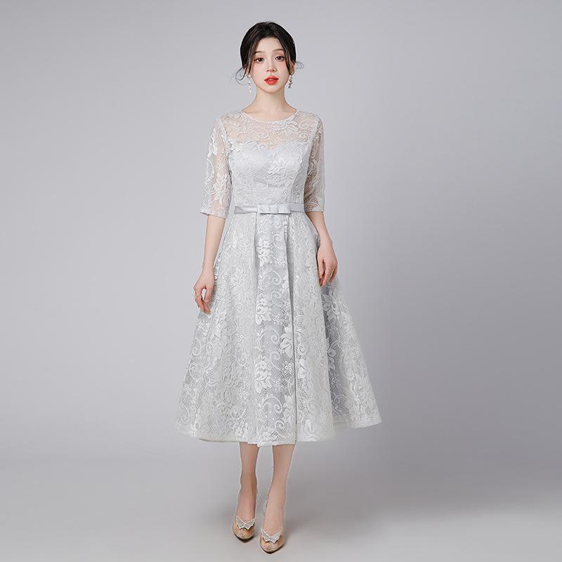 Evening dress medium and long birthday party adult annual meeting host South East Asia shopee dress XXXL сірий колір
Evening dress medium and long birthday party adult annual meeting host South East Asia shopee dress XXXL сірий колір