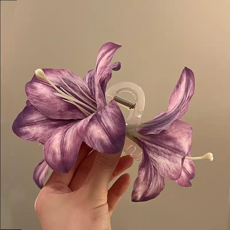 Lily Flower Fairy~Super Immortal Beautiful Three Dimensional Gripper Women s High End Sensation Shark Clip Headpiece At Back Of Head
Lily Flower Fairy~Super Immortal Beautiful Three Dimensional Gripper Women s High End Sensation Shark Clip Headpiece At Back Of Head