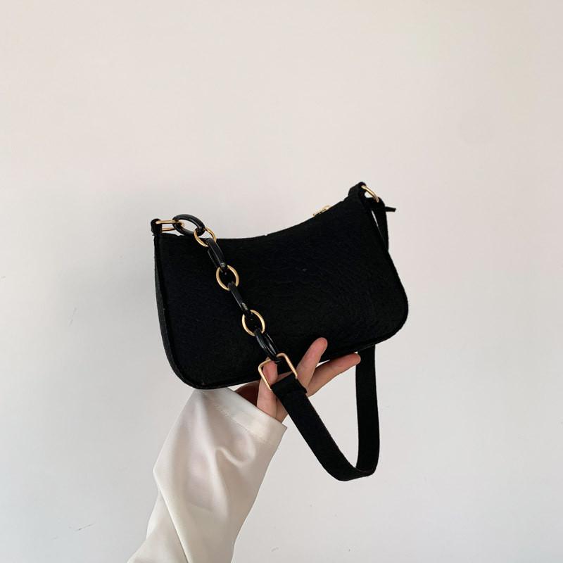 Stylish Versatile Large Capacity Color Block Underarm Handbag For Trendy Women
Stylish Versatile Large Capacity Color Block Underarm Handbag For Trendy Women