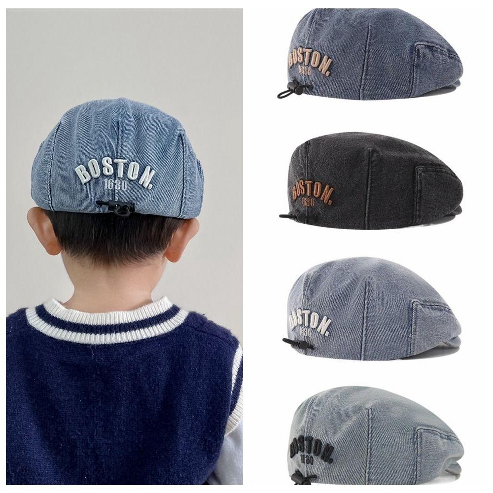 Letter Kids Denim Beret Solid Color Newsboy Cap Retro Drawstring Peaked Cap Travel світло-синій колір
Letter Kids Denim Beret Solid Color Newsboy Cap Retro Drawstring Peaked Cap Travel світло-синій колір
