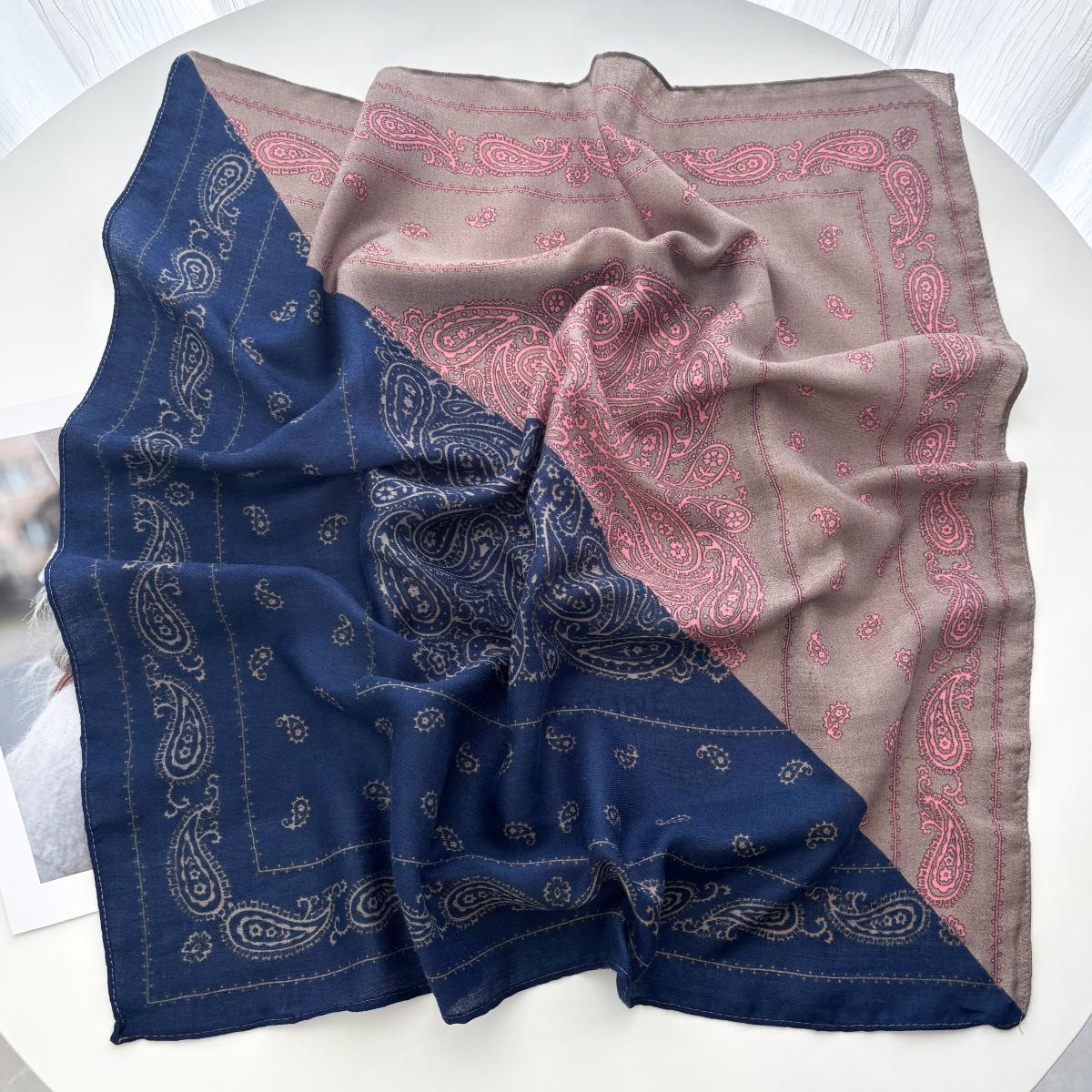 Luxury 70*70cm Square Scarf For Women Paisley Print Shawl Warps Elegant Neckerchief Bandanas Hijab Soft Stain Scarf
Luxury 70*70cm Square Scarf For Women Paisley Print Shawl Warps Elegant Neckerchief Bandanas Hijab Soft Stain Scarf