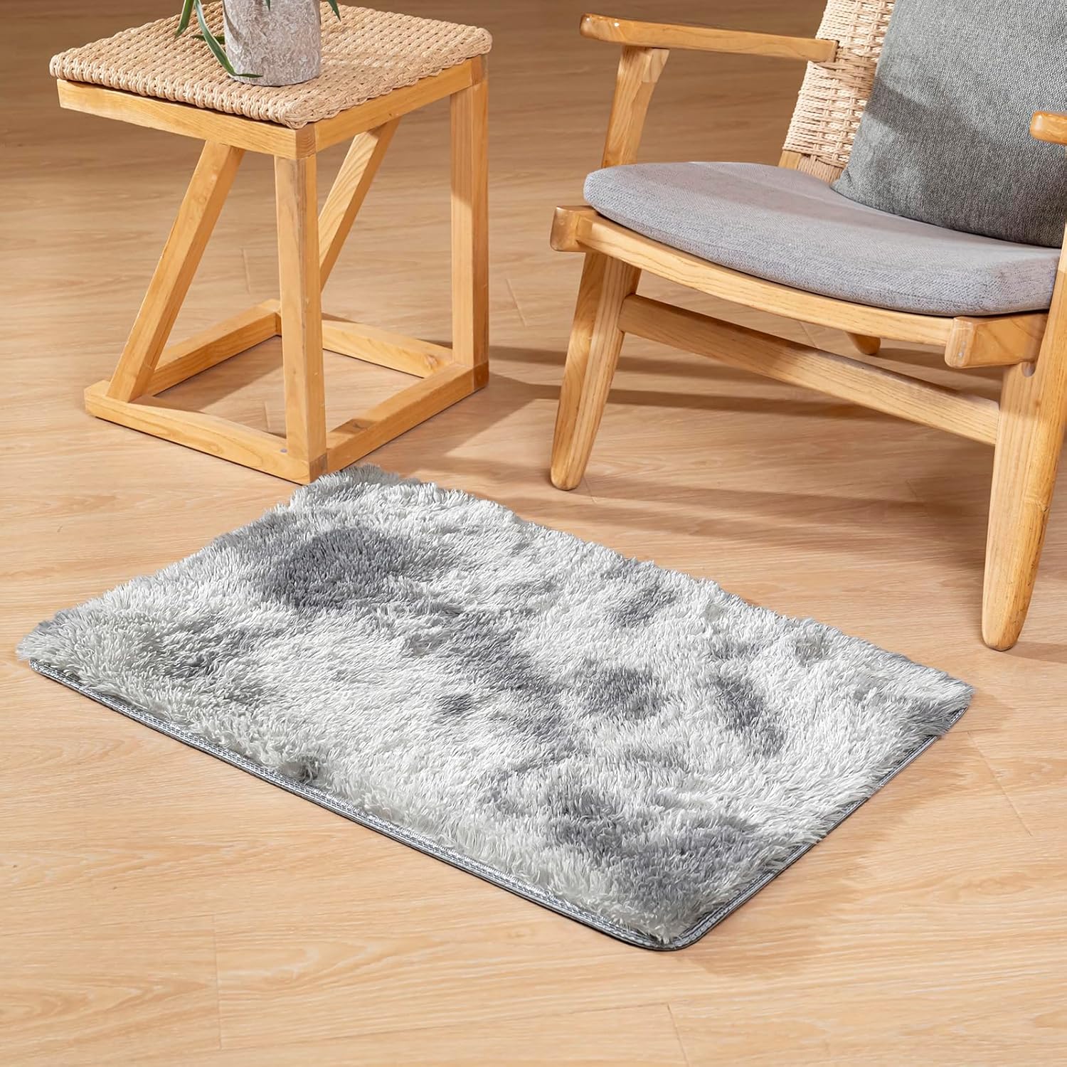 40X60Cm Silk Wool Rug Thickened Bedside Living Room Nursery Soft Home Decor Carpet Washable Dirt Repellent Mat 40x60cm
40X60Cm Silk Wool Rug Thickened Bedside Living Room Nursery Soft Home Decor Carpet Washable Dirt Repellent Mat 40x60cm