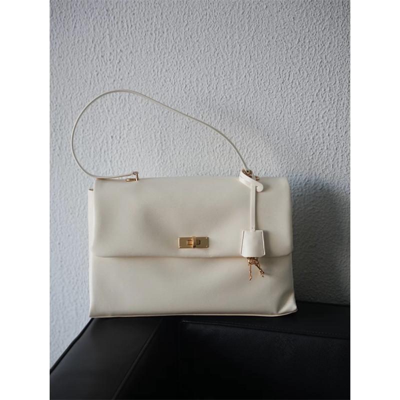 Премиальная сумка женская новая сумка подмышку простая вместительная сумка-тоут для поездок на работу универсальная сумка на плечо хаки
Премиальная сумка женская новая сумка подмышку простая вместительная сумка-тоут для поездок на работу универсальная сумка на плечо хаки