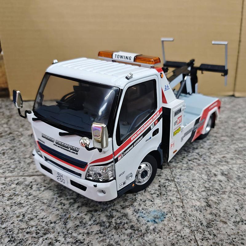 1/18 Tiny Shadow Hino 300 Wei Chuan Трейлер Модель Легкосплавный Автомобиль Модель Коллекция и Оценка белый
1/18 Tiny Shadow Hino 300 Wei Chuan Трейлер Модель Легкосплавный Автомобиль Модель Коллекция и Оценка белый