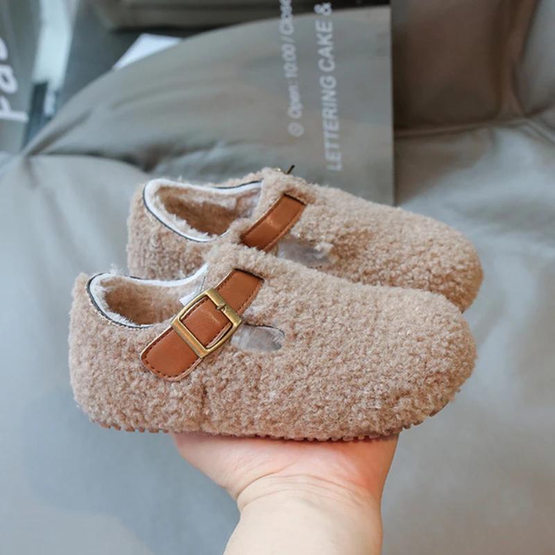 Новые зимние детские повседневные туфли однотонные модные хлопковые туфли для девочек теплые уличные универсальные детские плюшевые туфли на плоской подошве с липучкой 28 коричневый