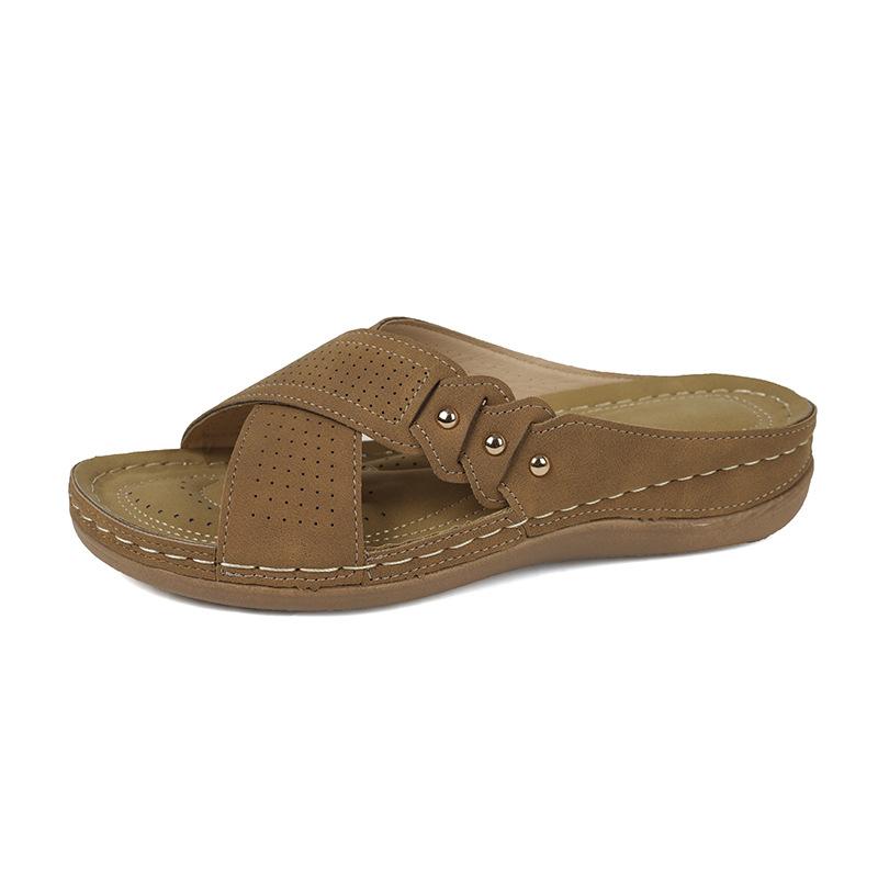 Sandals wedge slippers 22 new European and American sandals car line mother shoes large size 43 темно-коричневого кольору
Sandals wedge slippers 22 new European and American sandals car line mother shoes large size 43 темно-коричневого кольору